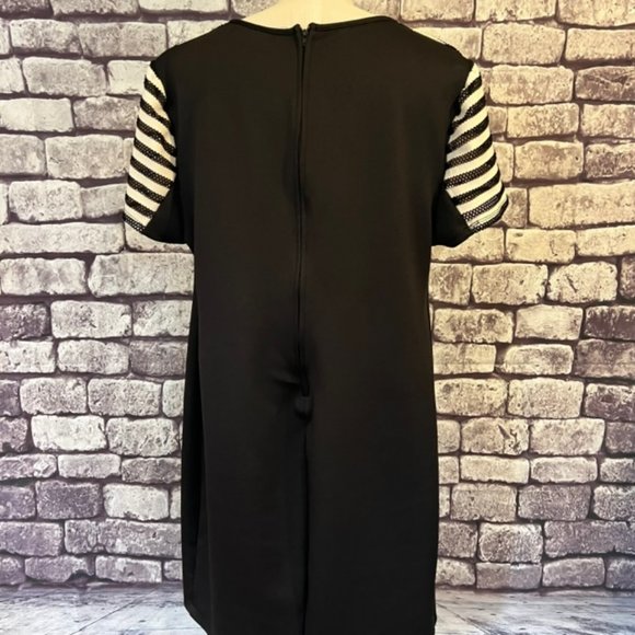 Bisou Bisou Black & White Short Sleeve Dress Size 3X - Picture 7 of 10